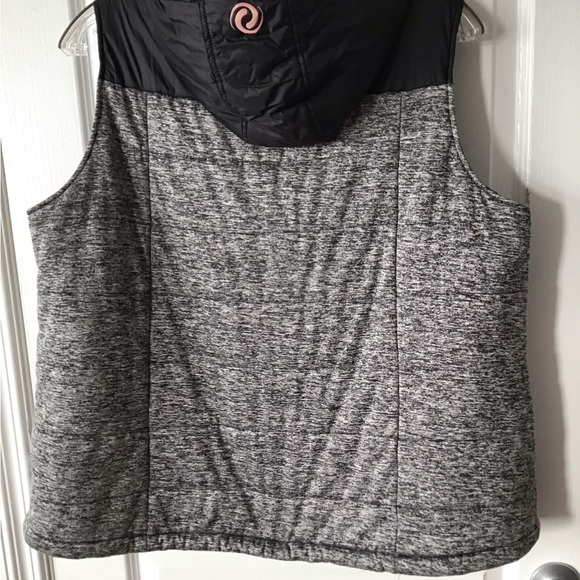 Plus Size Pennington’s Active Zone Vest - Picture 2 of 4